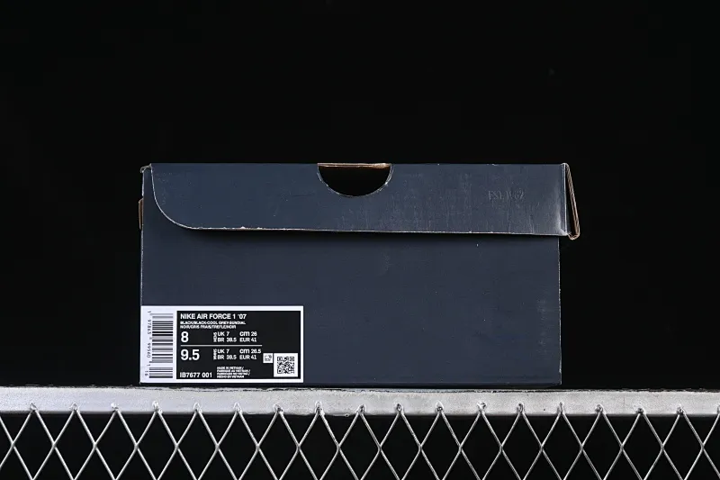 All categories Nk Air Force 1 Air Force series Nk Air Force 1 Low Air Force low-top Nike Air Force 1'07 Low Air Force 1 low-top casual sneakers IB7677-001